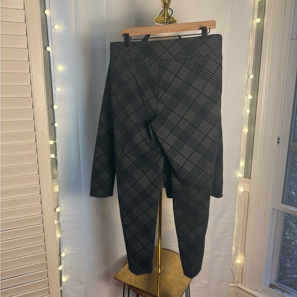 Jules & Leopold Black and Gray Slim Fit Blazer and Pant Set - Picture 11 of 12